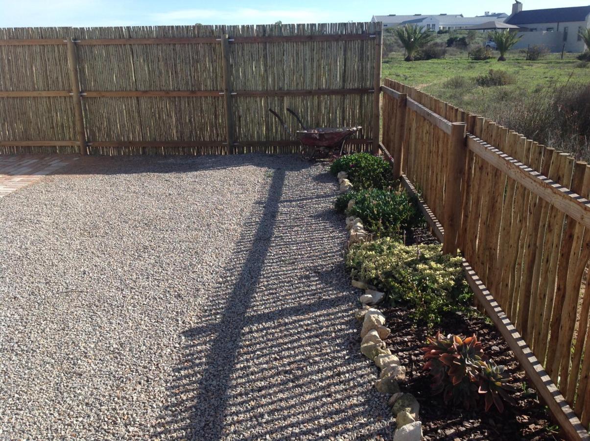 Camelot Cottages Langebaan Extérieur photo