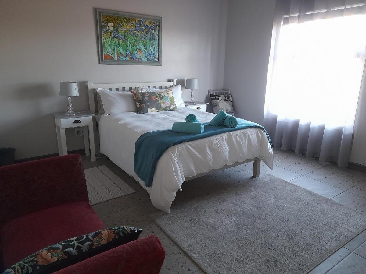 Camelot Cottages Langebaan Extérieur photo