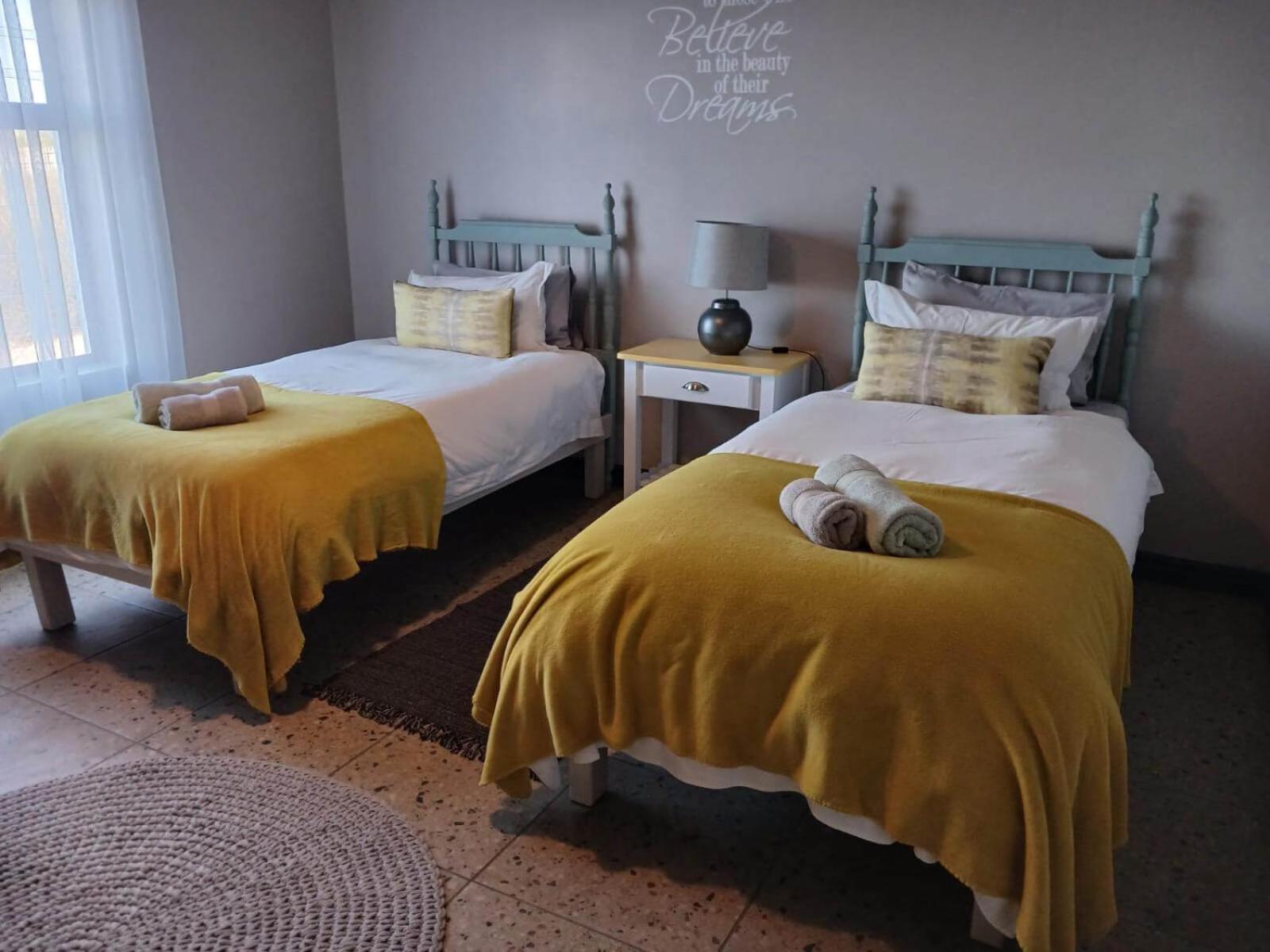 Camelot Cottages Langebaan Extérieur photo